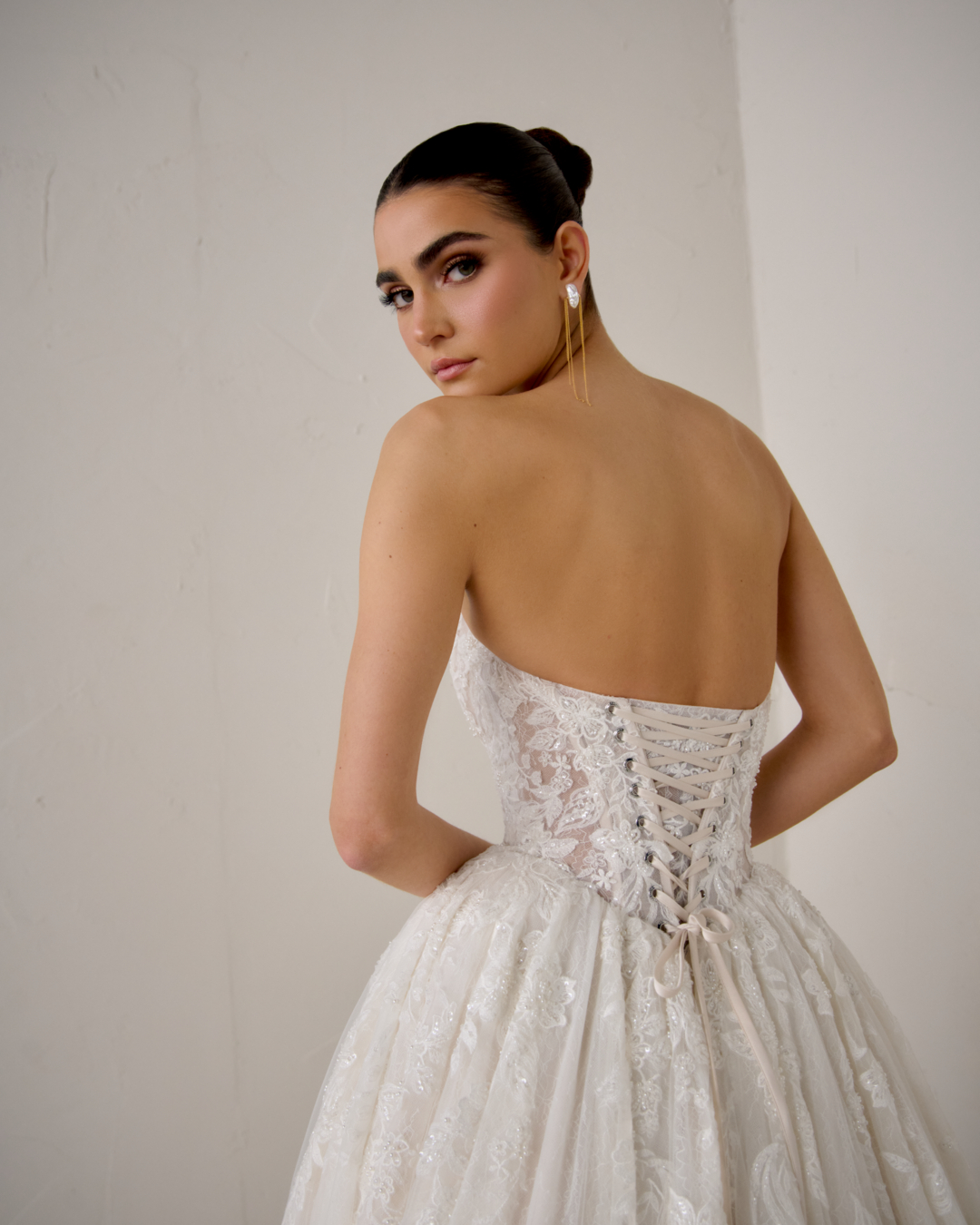justin alexander signature valentina