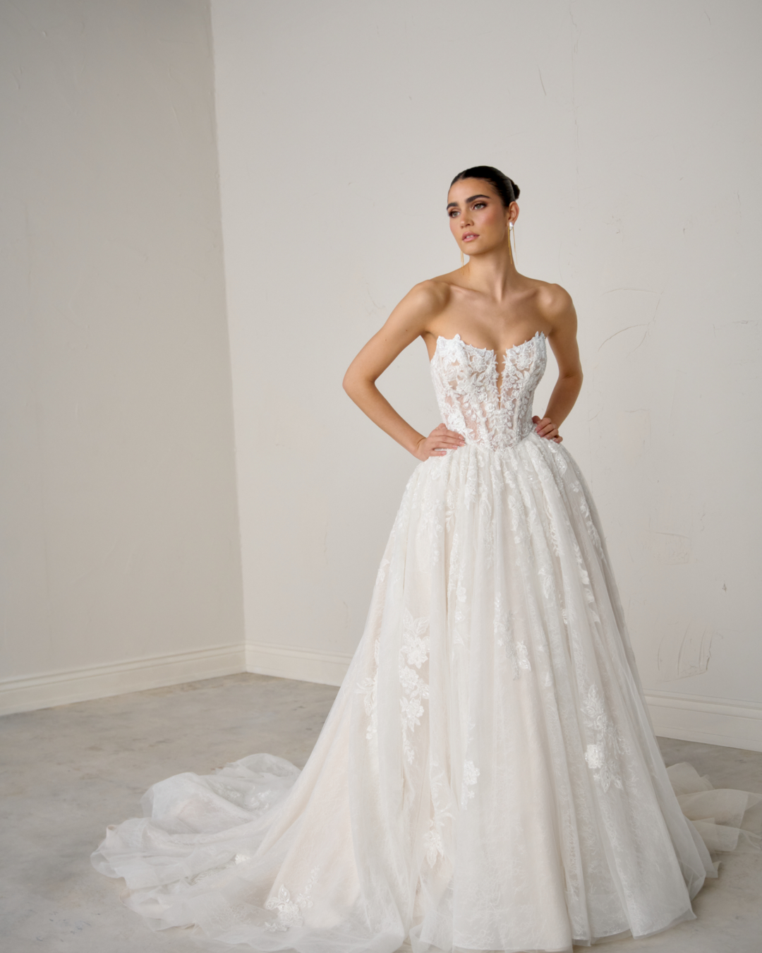 justin alexander signature valentina