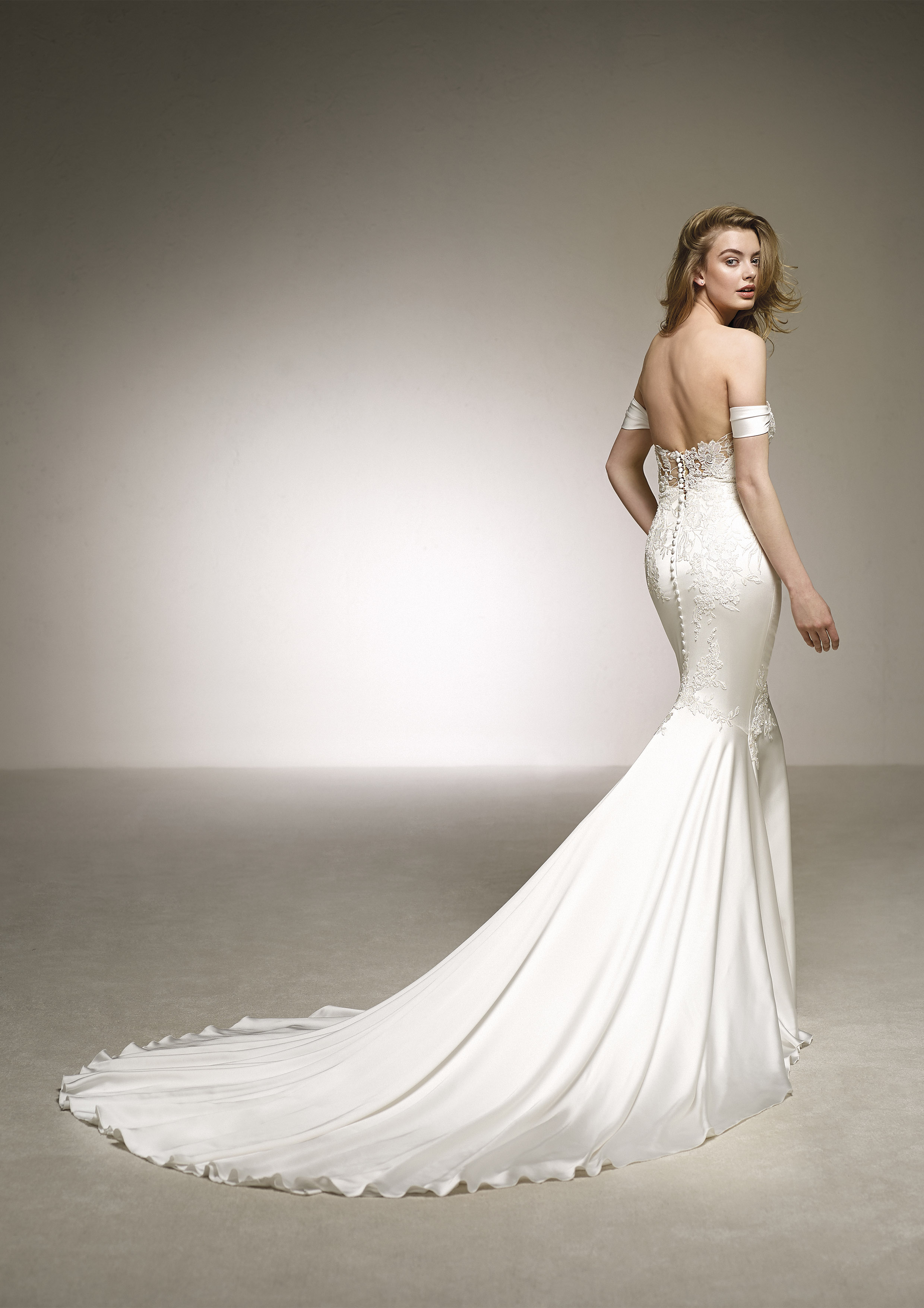 PRONOVIAS(vmrAX)@dante